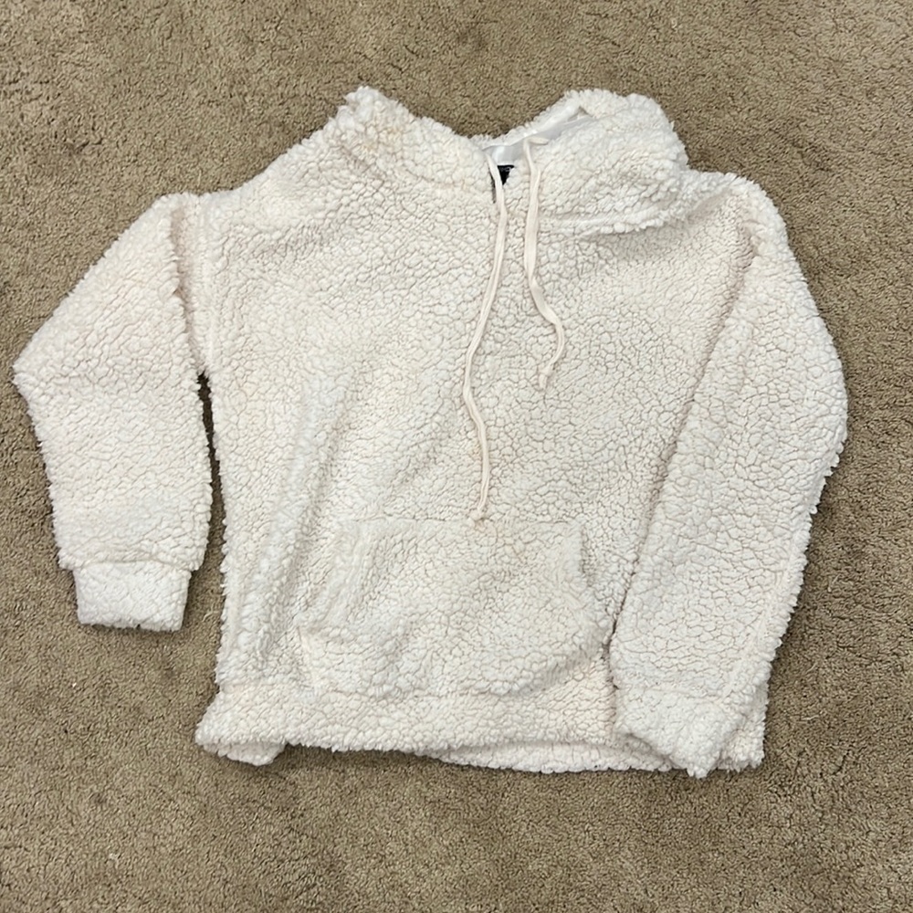 Medium fuzzy women’s sweatshirt